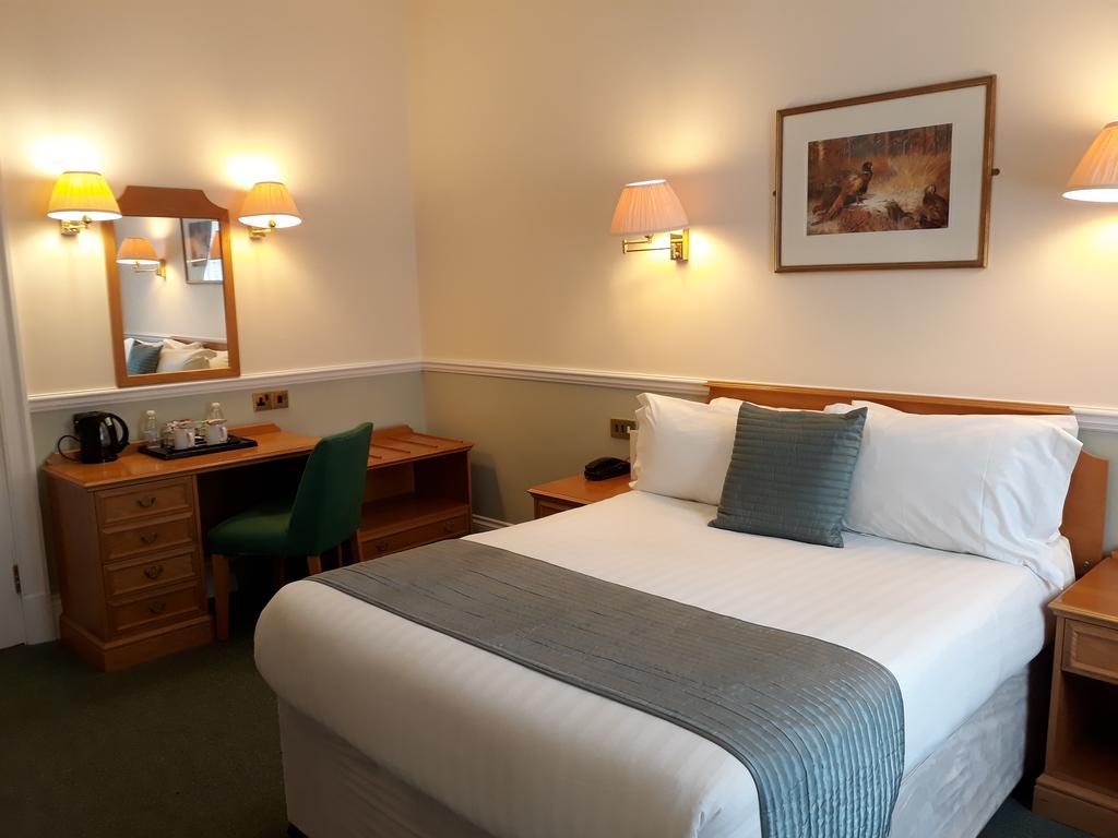 Lynford Hall Hotel Mundford Exteriér fotografie